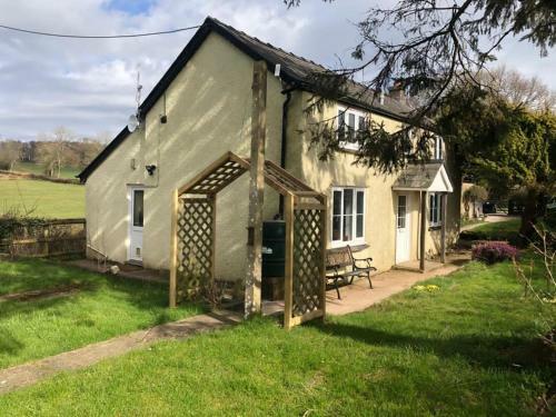 Hollybush Cottage