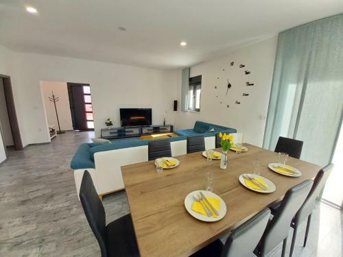 Brand New Villa With Private Pool On Peaceful Location