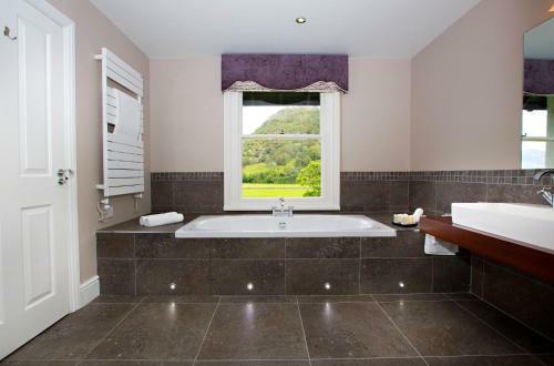 The Leathes Head Country House Hotel