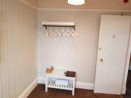 Hostal Seaview Guest House