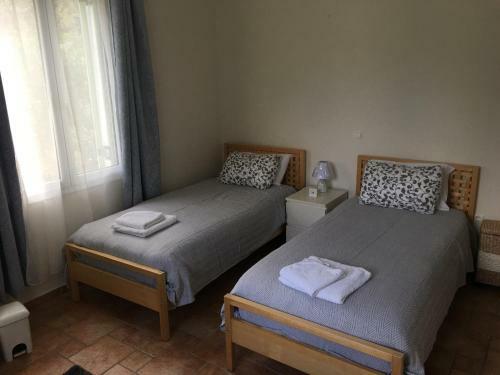 Gastouri Villa Pascalia With Pool And Views