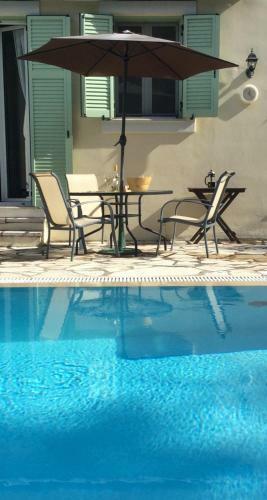 Gastouri Villa Pascalia With Pool And Views