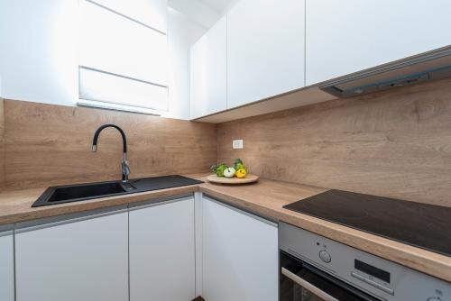 Luxury Apartments - La Vir 1 & 2