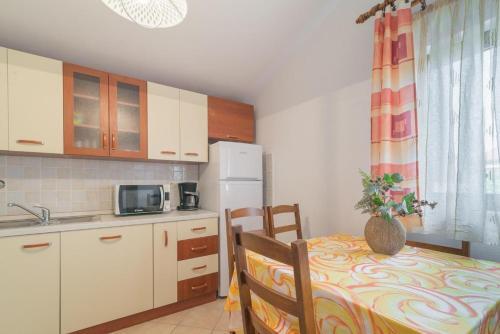 Apartment Vir 16768b