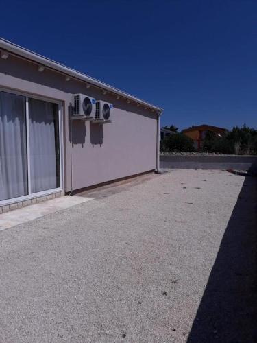 Holiday House With A Parking Space Vir - 17694
