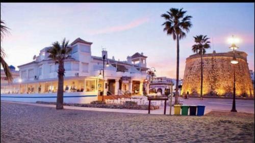 Mi Capricho 9a Beachfront- Apartment With Sea View - Costa Del Sol