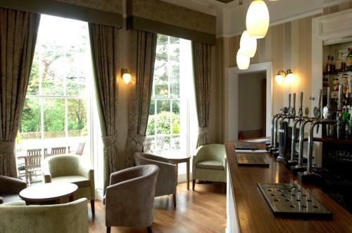 Lysses House Hotel