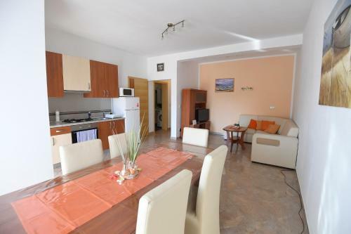 Apartmani Sunce