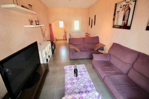 Villa, Piscine, Wifi. Locamar Silvia Cat.