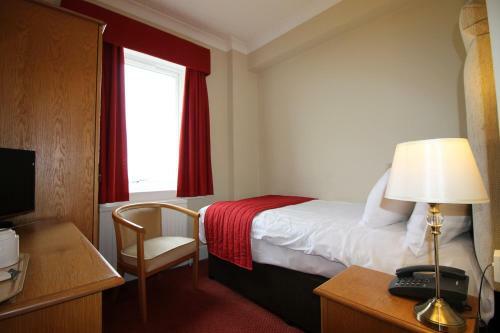 Parkstone Hotel