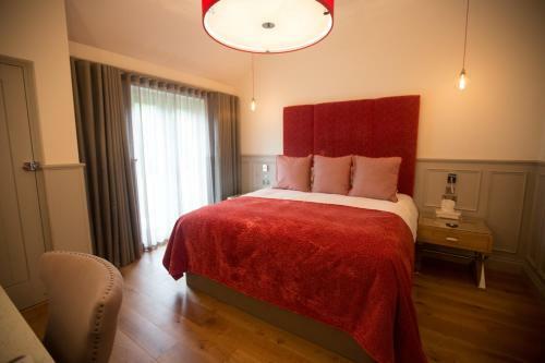 Hostal Channels Lodge