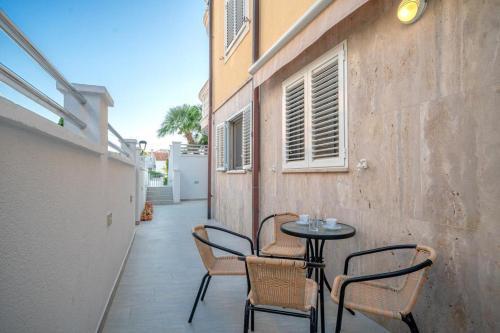 Apartments By The Sea Vodice - 16804