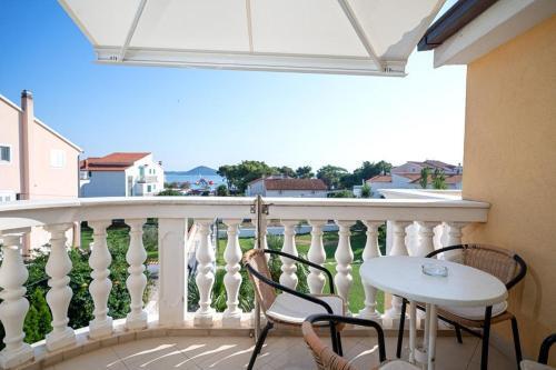 Apartments By The Sea Vodice - 16804