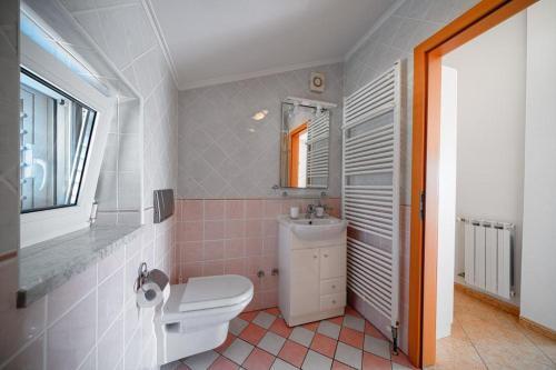 Apartments By The Sea Vodice - 16804