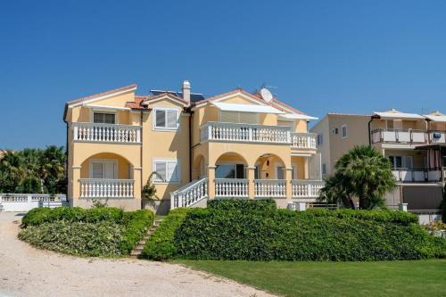 Apartments By The Sea Vodice - 16804