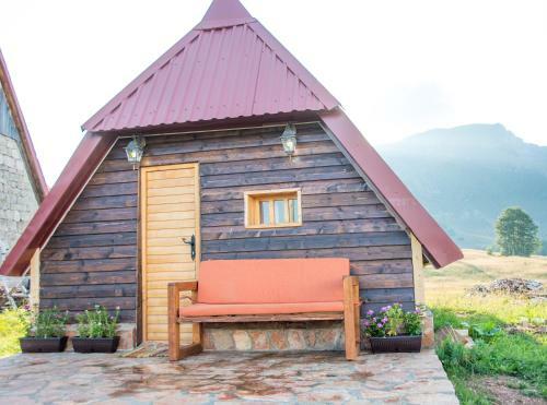 Apartamento Etno Selo Smr?evo Brdo
