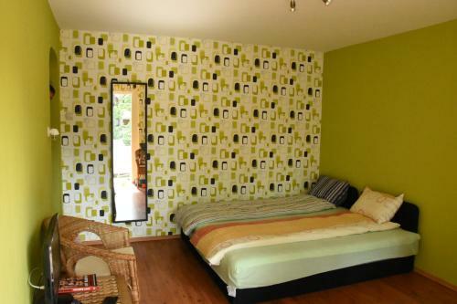Lovely Apartment At Balatonfenyves
