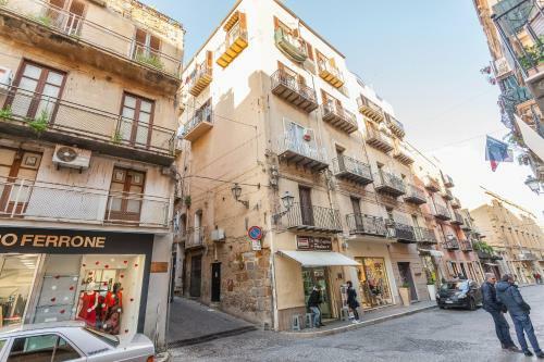Hostal Toni E Tania - Tourist Rental