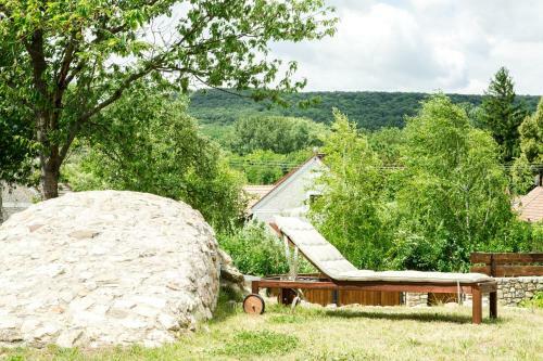 Henye Holiday Homes