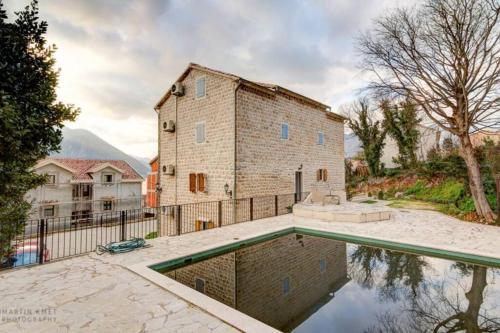 Apartamento 1bd Authentic Dobrota Stone House Apt No.4