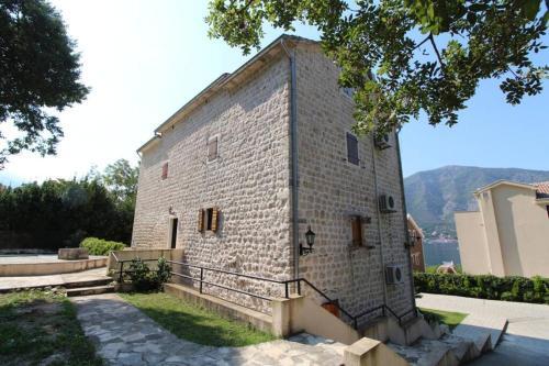 Apartamento 1bd Authentic Dobrota Stone House Apt No.4