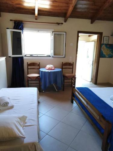 Lovely Apartment Only 5 Minutes From The Shipwreck!!!
