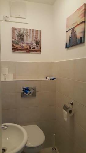 N�gy �gt�j Apartmanok - Nyugat