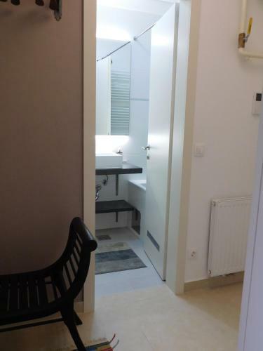 New Cosy Apartment Near Arena