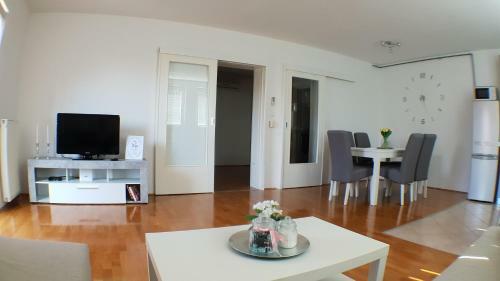 Apartment D&t