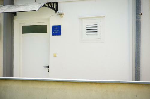 Studio Apartment Goga