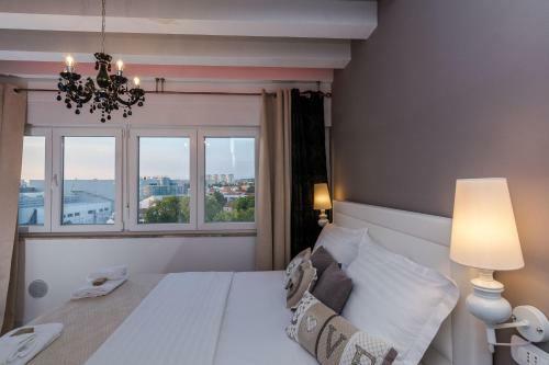 City Colours Apartment