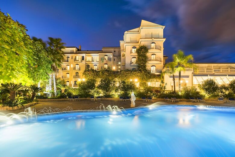 Hotel Sant Alphio Garden