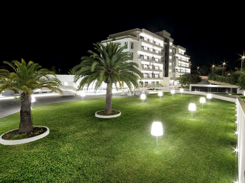 Hotel Santa Lucia And Le Sabbie D Oro