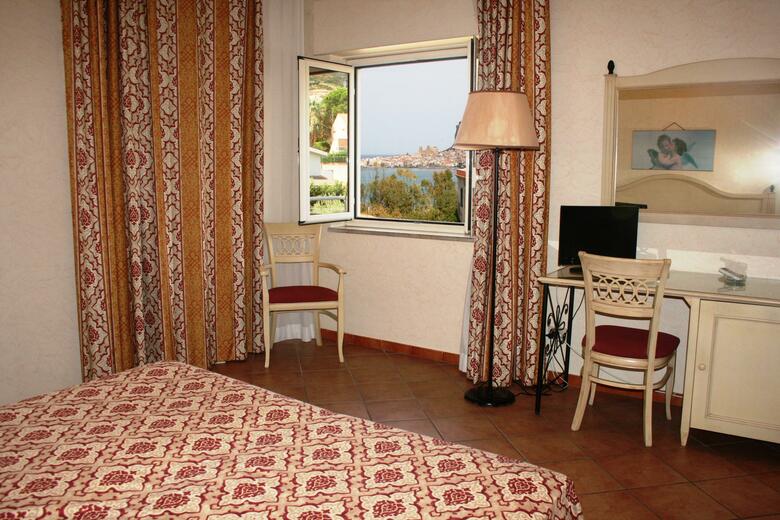 Hotel Santa Lucia And Le Sabbie D Oro