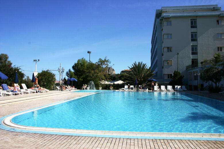 Hotel Santa Lucia And Le Sabbie D Oro