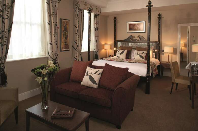 Bull Hotel