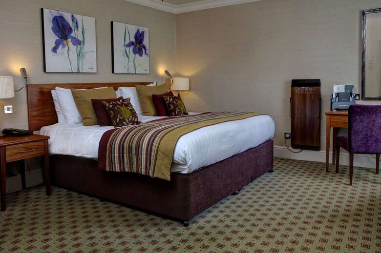 Bull Hotel