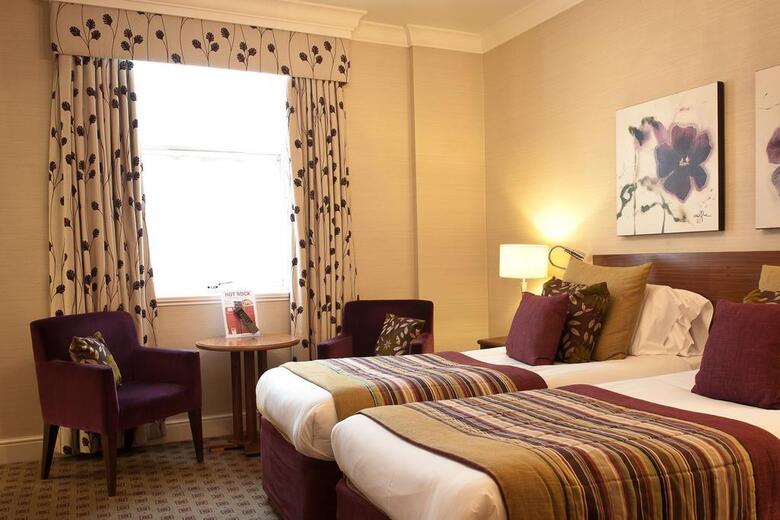 Bull Hotel