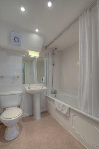 Hotel The Elms Inn By Good Night Inns
