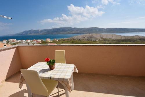 Apartments With A Parking Space Zubovici, Pag - 15342