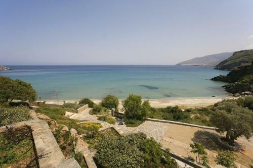 Villa Sun-rock House By The Sea