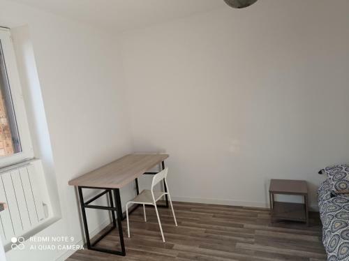 Apartamento Studio Confortable Bien �quip� Et R�nov�