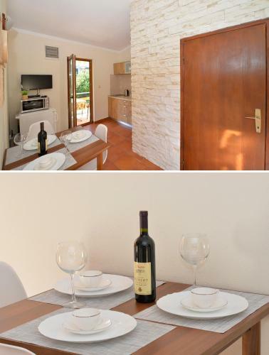 Hostal Mediterranean Holiday House & Apartments