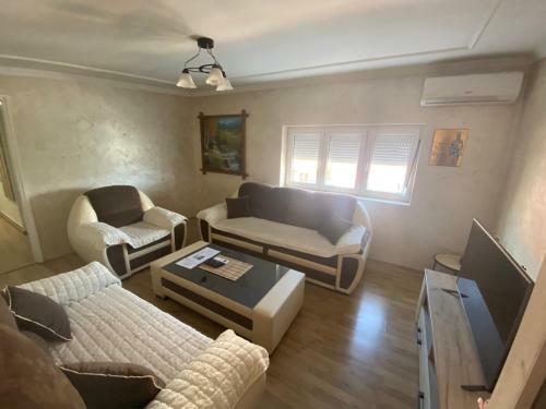 Apartman Nik?i?