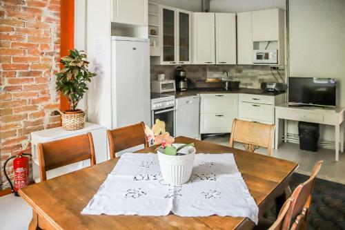 Hotel Neitsytniemen Kartano