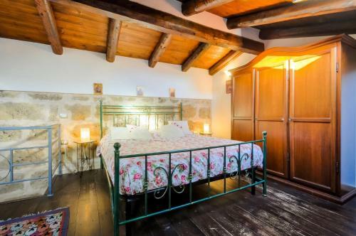 Apartamento Emerald, Stylish Home! In Centro, Tranquillo, 100 Metri Al Mare! Alghero