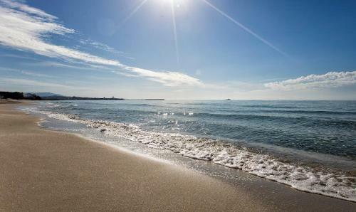 Apartamento Emerald, Stylish Home! In Centro, Tranquillo, 100 Metri Al Mare! Alghero