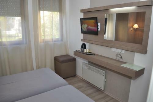 Hostal Villa White Lake