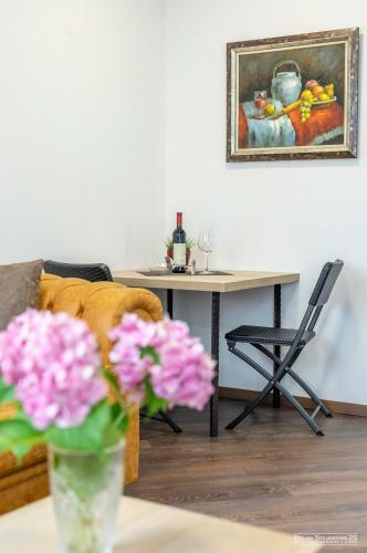Urania Apartments
