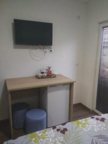 Hostal Apartments Filemi